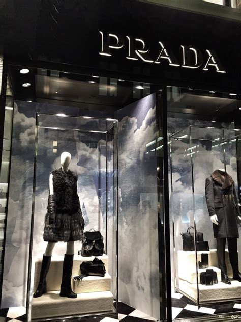 hamburg prada outlet|Hamburg Neuer Wall, 32 .